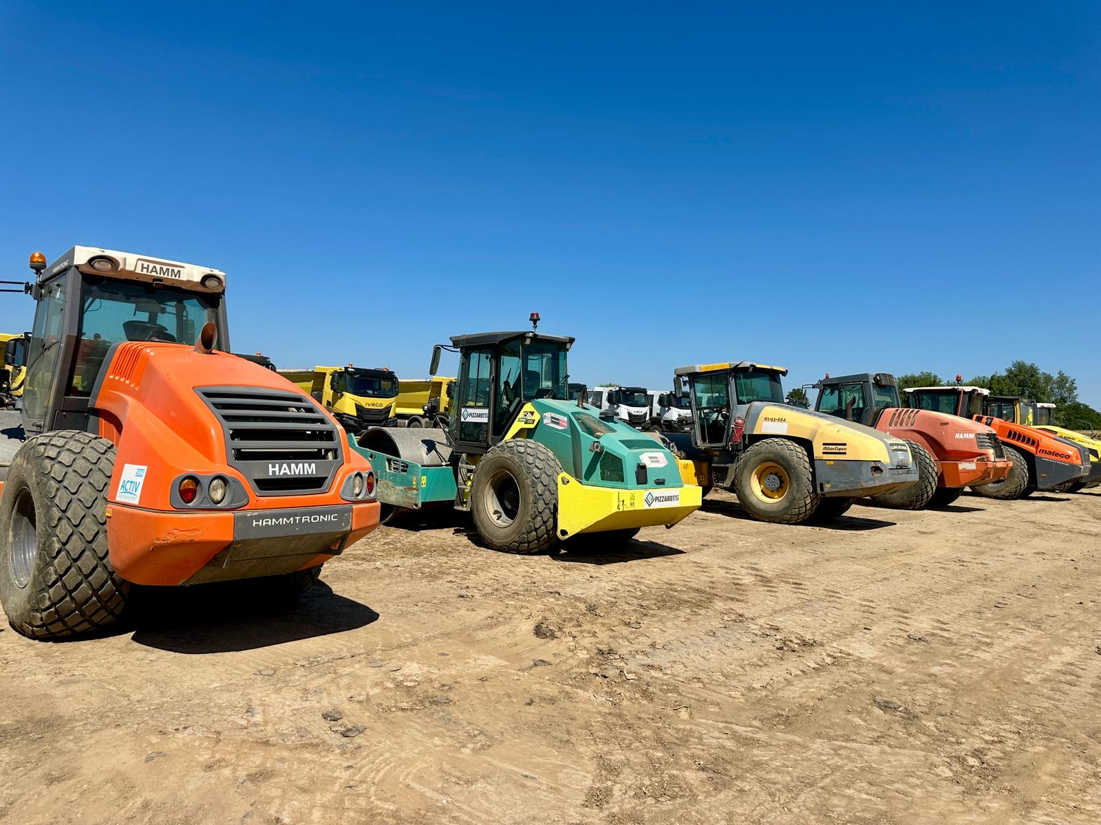 30+ Automotive Units